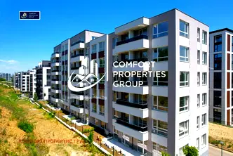 Двустаен апартамент с двор и югозападно изложение в Дружба 2