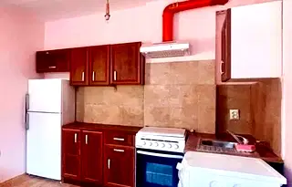 Двустаен апартамент с тераса в Галата, Варна