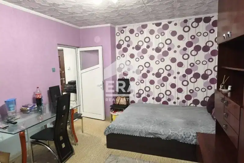 2-bedroom apartment in Yambol, Graf Ignatiev