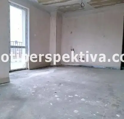 Снимка 3 — Двустаен апартамент с голяма тераса и гледка към Родопите в Пловдив