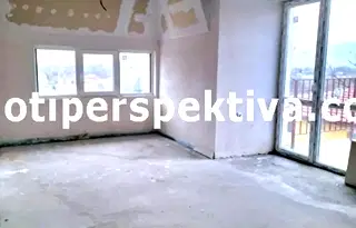 Двустаен апартамент с голяма тераса и гледка към Родопите в Пловдив