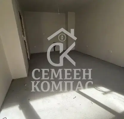 Снимка 3 — Просторен двустаен апартамент с лоджия в кв. Христо Смирненски, Пловдив
