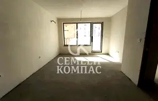 Просторен двустаен апартамент с лоджия в кв. Христо Смирненски, Пловдив