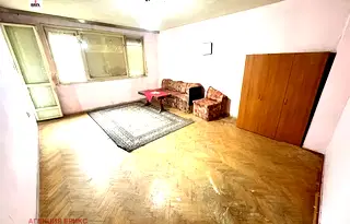 Двустаен апартамент в Русе, Хъшове