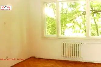 Двустаен апартамент в Плевен, Идеален център