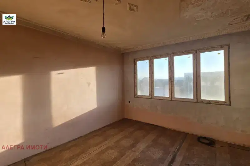 2-bedroom apartment in Pazardjik, Idealen Centyr