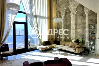 Просторен двустаен апартамент с панорамна гледка в Иван Вазов