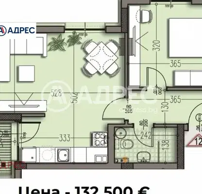 Снимка 2 — Просторен двустаен апартамент с панорамна гледка в Изгрев, Варна