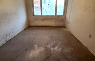 Двустаен апартамент в Перник, Изток