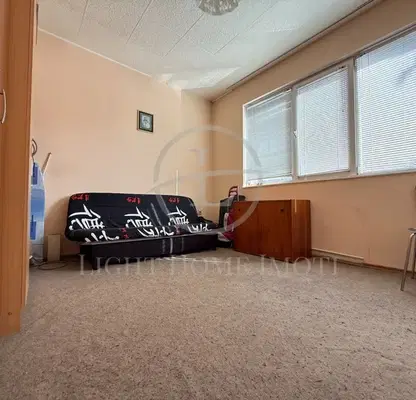 Снимка 3 — Двустаен апартамент във Варна, Възраждане 1