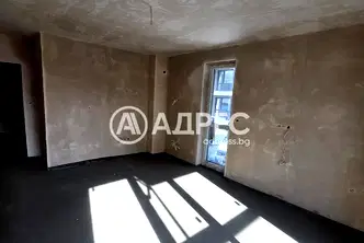 Двустаен апартамент във Велико Търново, Картала