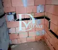 Снимка 2 — Двустаен апартамент с панорамна тераса в Колхозен пазар, Варна