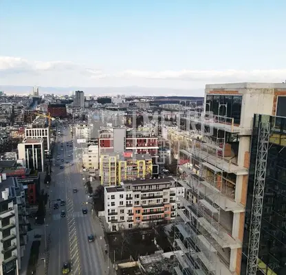 Снимка 2 — Двустаен апартамент с панорамна гледка в Кръстова вада, София