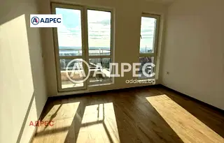 Двустаен апартамент с южно изложение и морска панорама в м-т Пчелина