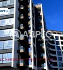 Двустаен апартамент с панорамна тераса в Мадика, Бургас