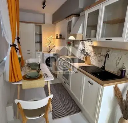 Photo 5 — Two-room apartment with designer furnishings in Malinova Dolina