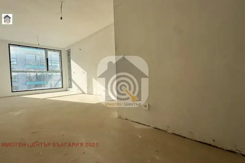Bright two-room apartment with south aspect in Malinova dolina, Sofia