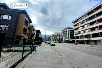 Двустаен апартамент с голяма панорамна тераса в Малинова долина