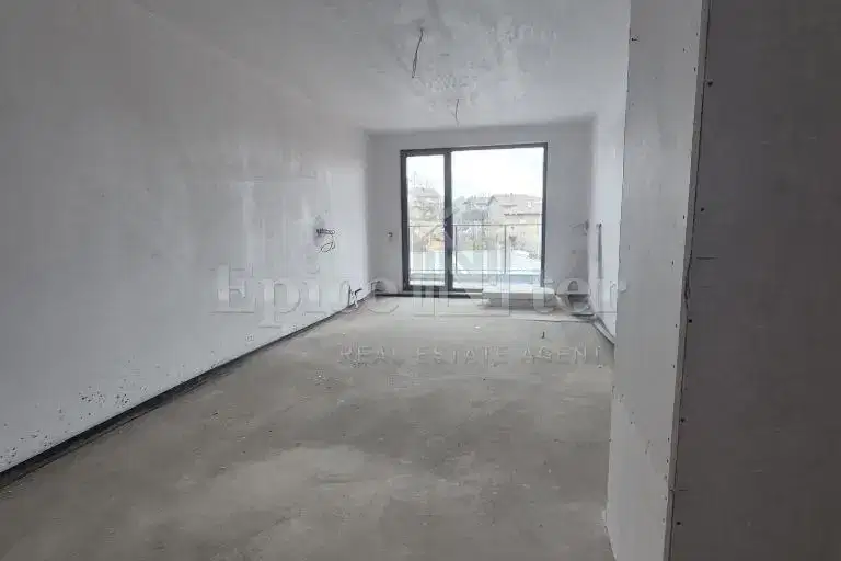 2-bedroom apartment in Pernik, Moshino