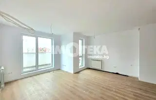 Двустаен апартамент с тераса в нова сграда в Обеля 2