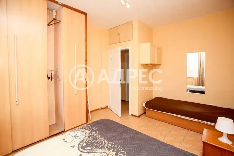 2-bedroom apartment in Sofiya, Oborishte