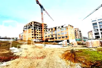 Двустаен апартамент с газово отопление в Овча купел, София
