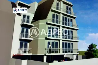 Двустаен апартамент във Варна, Погреби