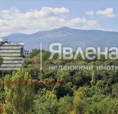 Снимка 5 — Просторно 2-стайно ателие с удобства в Сердика, София