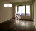 Снимка 4 — Двустаен апартамент в Ловеч, Широк център
