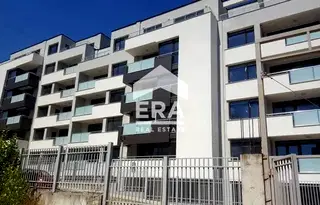 Двустаен апартамент с просторна дневна и тераса в Симеоново