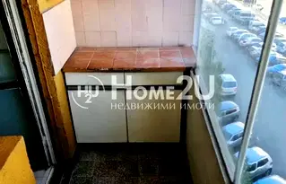 Двустаен апартамент с отделна кухня в Славейков, Бургас