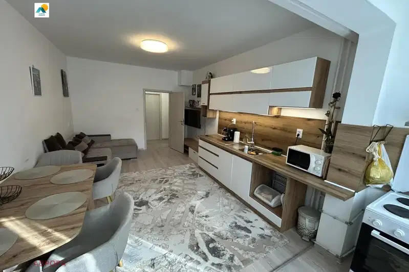 2-bedroom apartment in Sofiya, Tolstoi