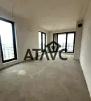 Двустаен апартамент с югоизточно изложение в Тракия, Пловдив