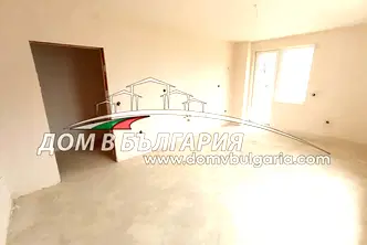 Светъл 2-стаен апартамент с тераса в нов район Трошево, Варна