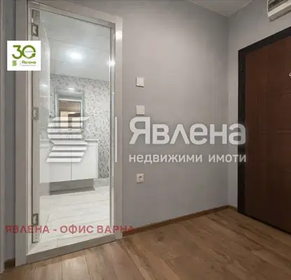 Снимка 2 — Двустаен апартамент с южна тераса във Виница, Варна