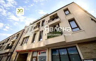 Двустаен апартамент с южна тераса във Виница, Варна