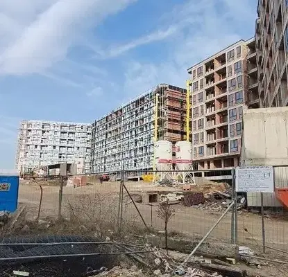 Снимка 4 — Двустаен апартамент с голяма тераса в кв. Владислав Варненчик, Варна