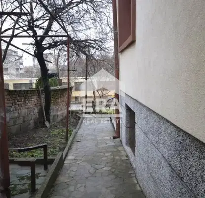 Photo 5 — 2-bedroom apartment in Haskovo, Voevodski