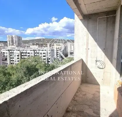 Снимка 4 — Двустаен апартамент с западно изложение във Възраждане 1, Варна