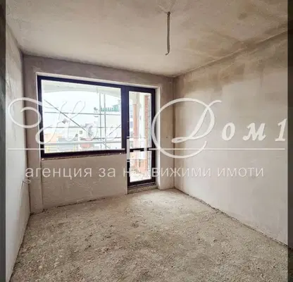 Снимка 3 — Двустаен апартамент с тераса и гледка в кв. Възраждане 1, Варна