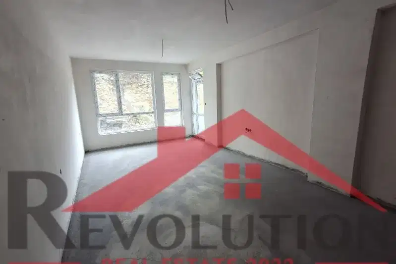 2-bedroom apartment in Kyrdjali, Vyzrojdenci