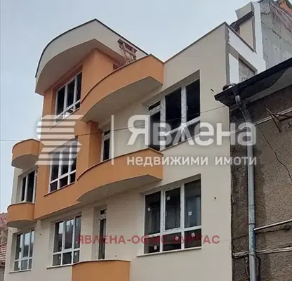 Снимка 4 — Двустаен апартамент в Бургас, Поморие