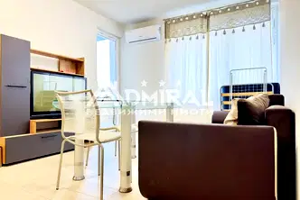 Двустаен апартамент в Бургас, Созопол
