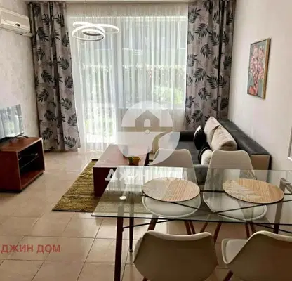 Снимка 2 — Двустаен апартамент в Бургас, к.к. Слънчев бряг