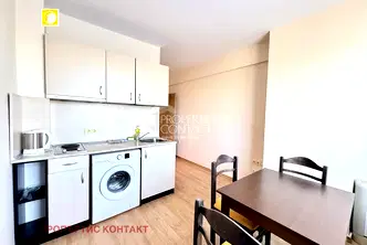 Двустаен апартамент в Бургас, к.к. Слънчев бряг