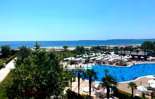 Двустаен апартамент в Бургас, к.к. Слънчев бряг