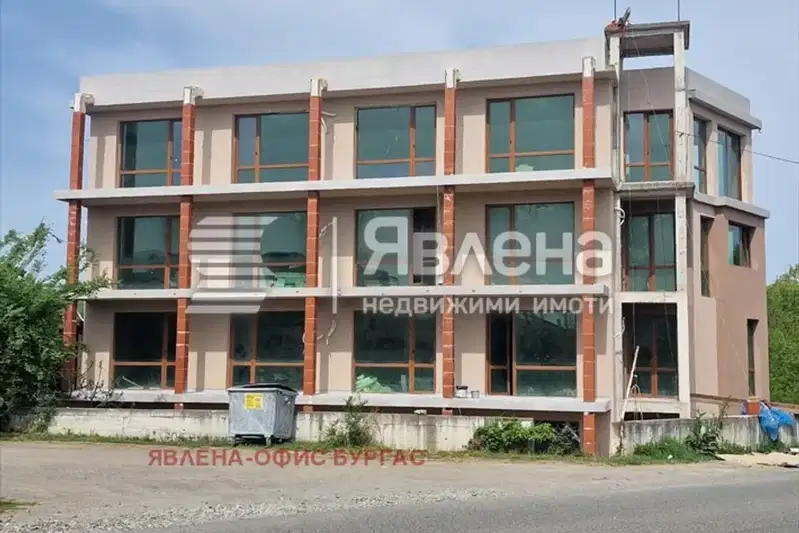 Двустаен апартамент в Бургас, с. Варвара