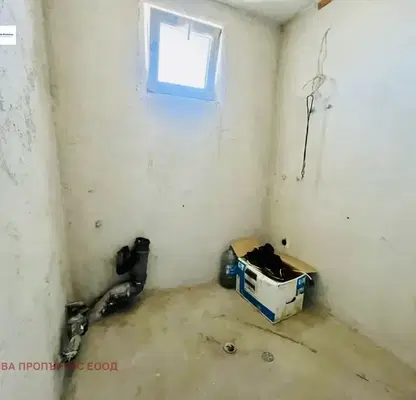 Photo 3 — 2-bedroom apartment in област София, Samokov
