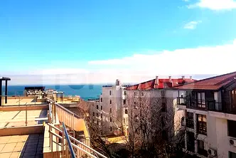 Двустаен апартамент във Варна, Бяла