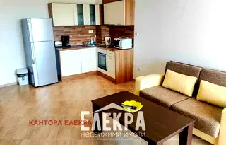 Двустаен апартамент във Варна, Бяла